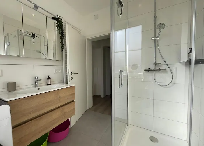 Gemuetliches Im Herzen Von Kueche Und Bad Zur Mitbenutzung 그뢰브밍