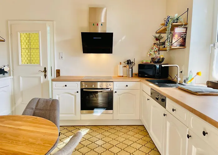 Gemuetliches Im Herzen Von Kueche Und Bad Zur Mitbenutzung